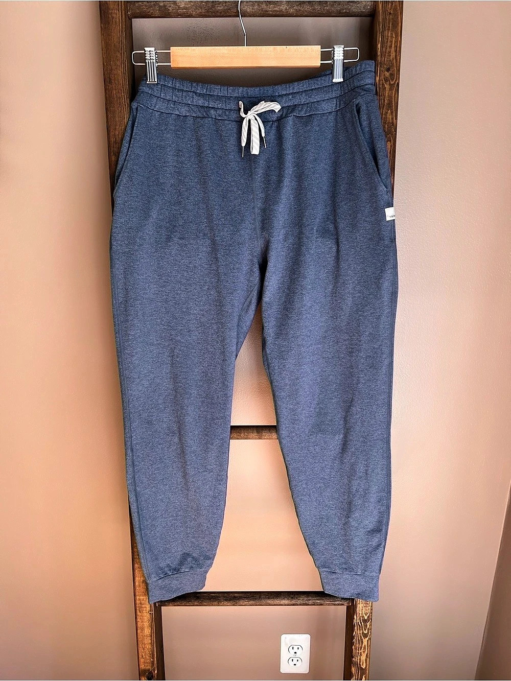 Vuori Performance Jogger Pants Blue Medium